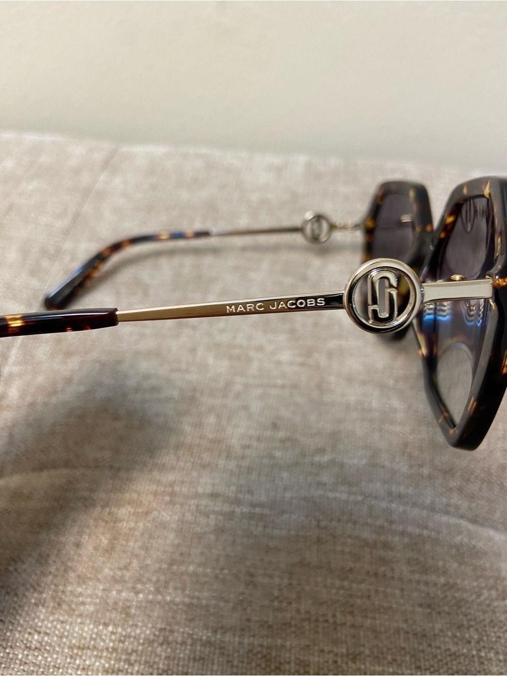 Marc Jacobs Geometric Tortoiseshell Women's Glasses NWOT - Picture 6 of 7